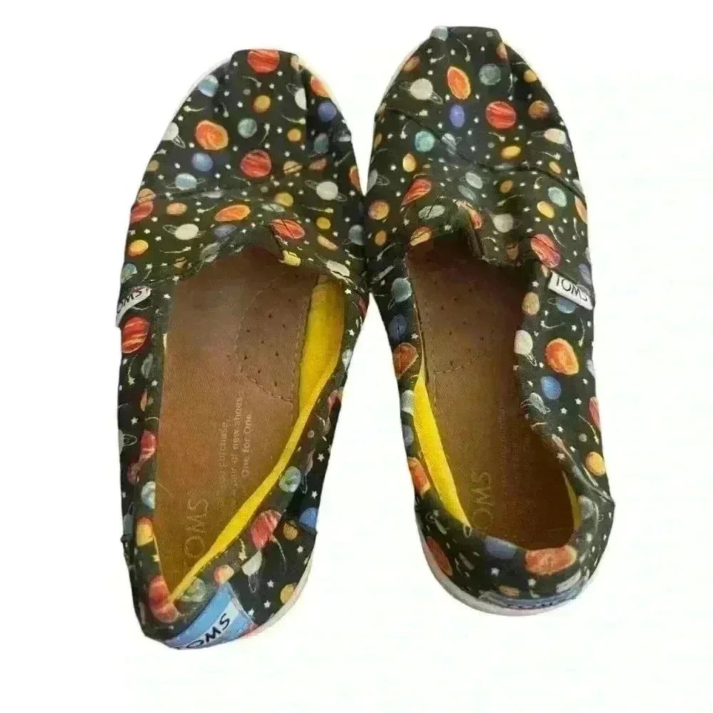 Tom’s Kids Solar System Slip-on’s Size 4